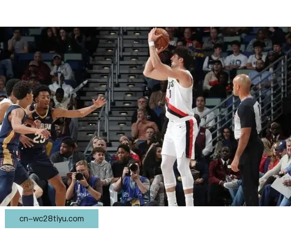 阿夫迪亚背伤僵硬未及上次严重